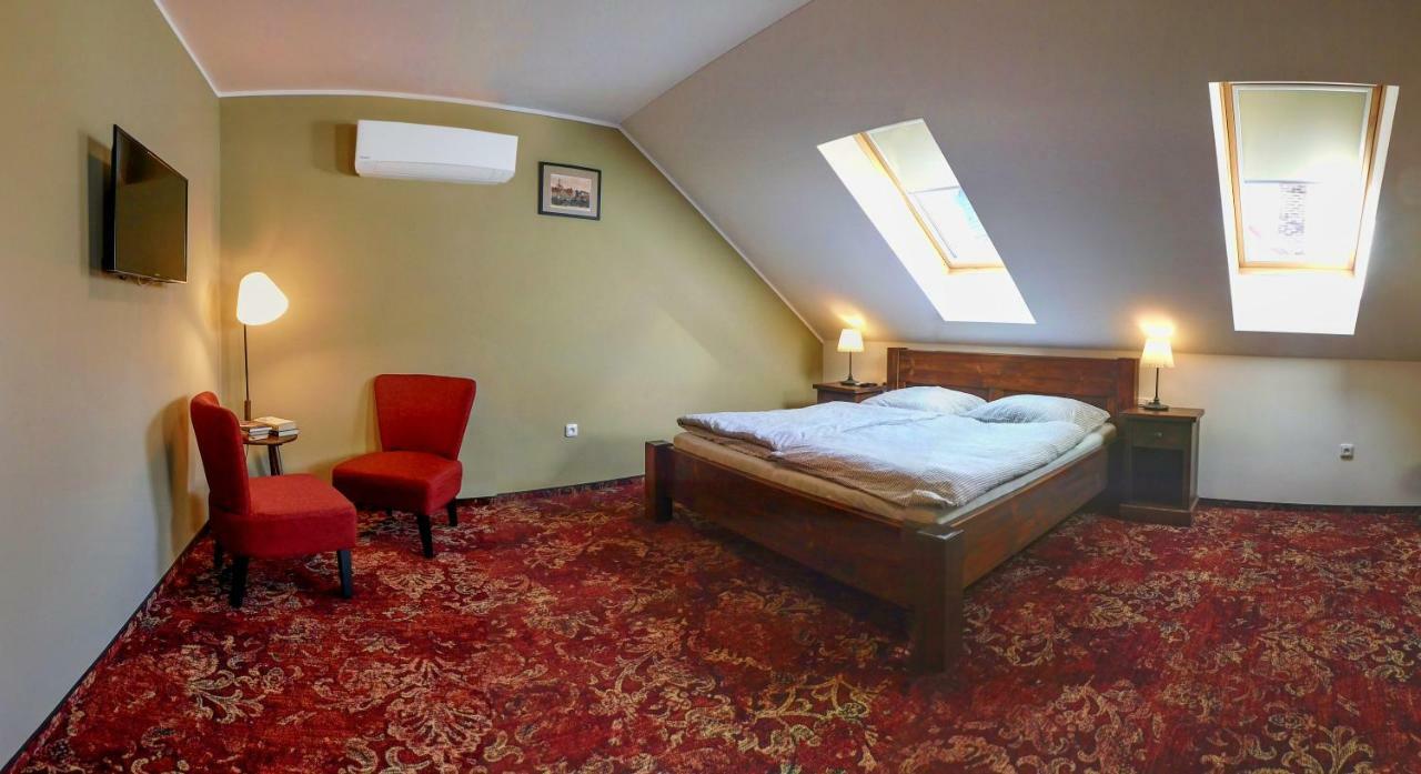 U Paluku Apartman Chrudim Kültér fotó