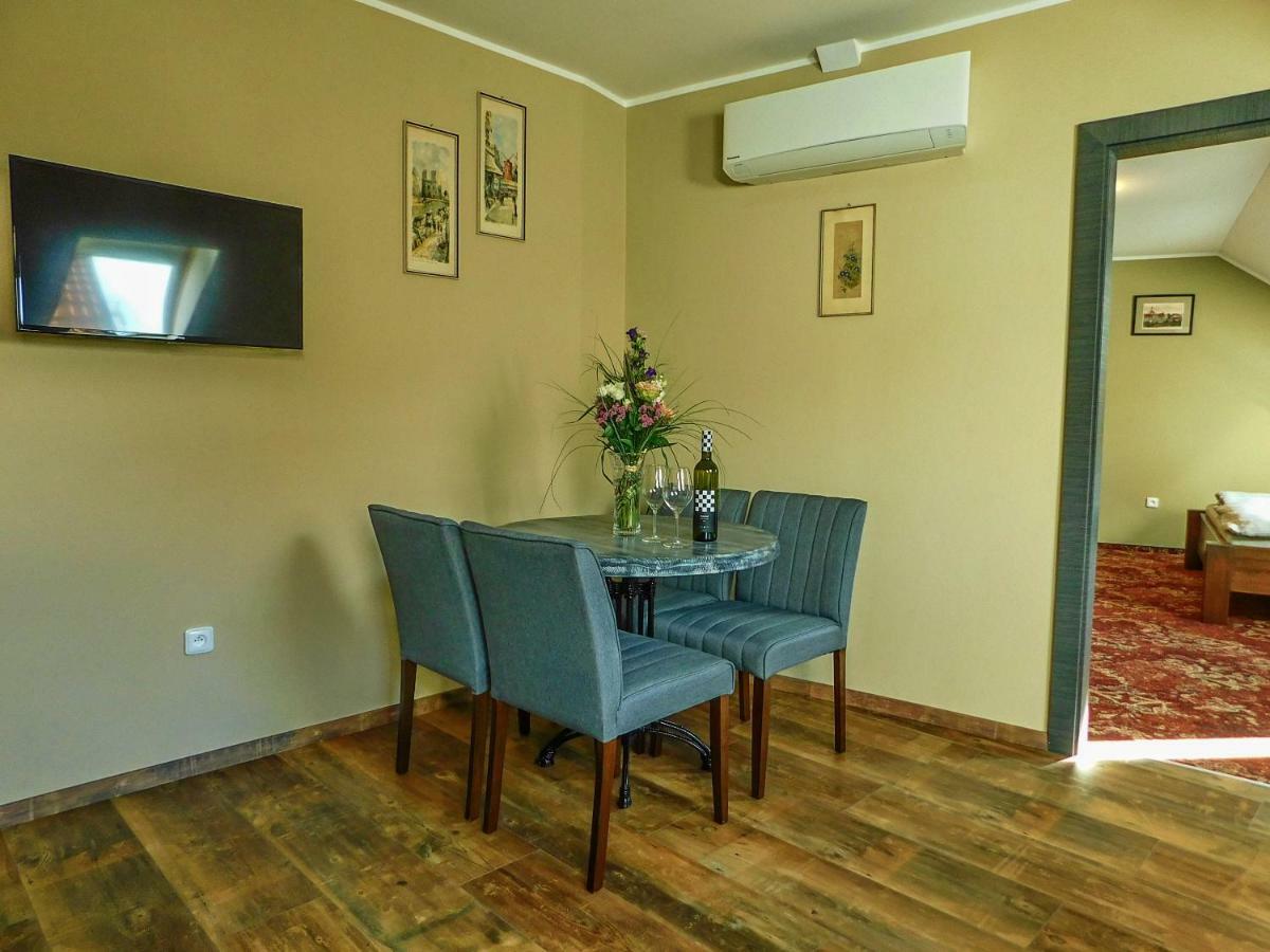 U Paluku Apartman Chrudim Kültér fotó