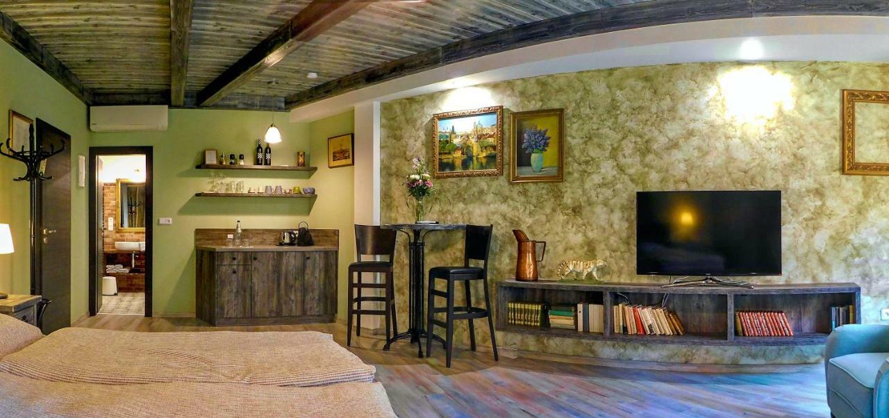 U Paluku Apartman Chrudim Kültér fotó